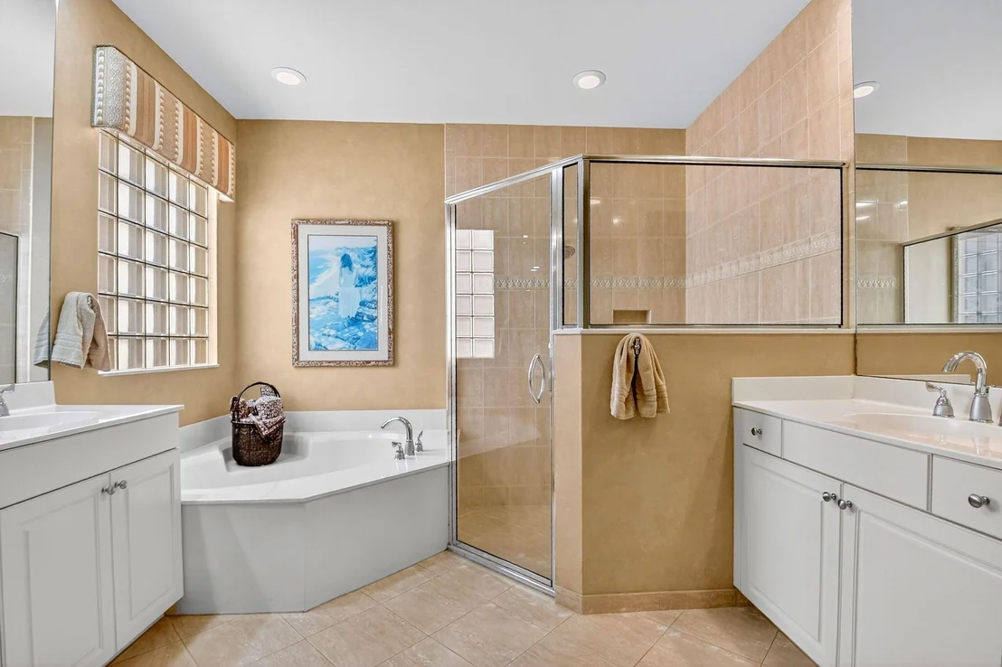 Photo of 7092 Veneto Drive