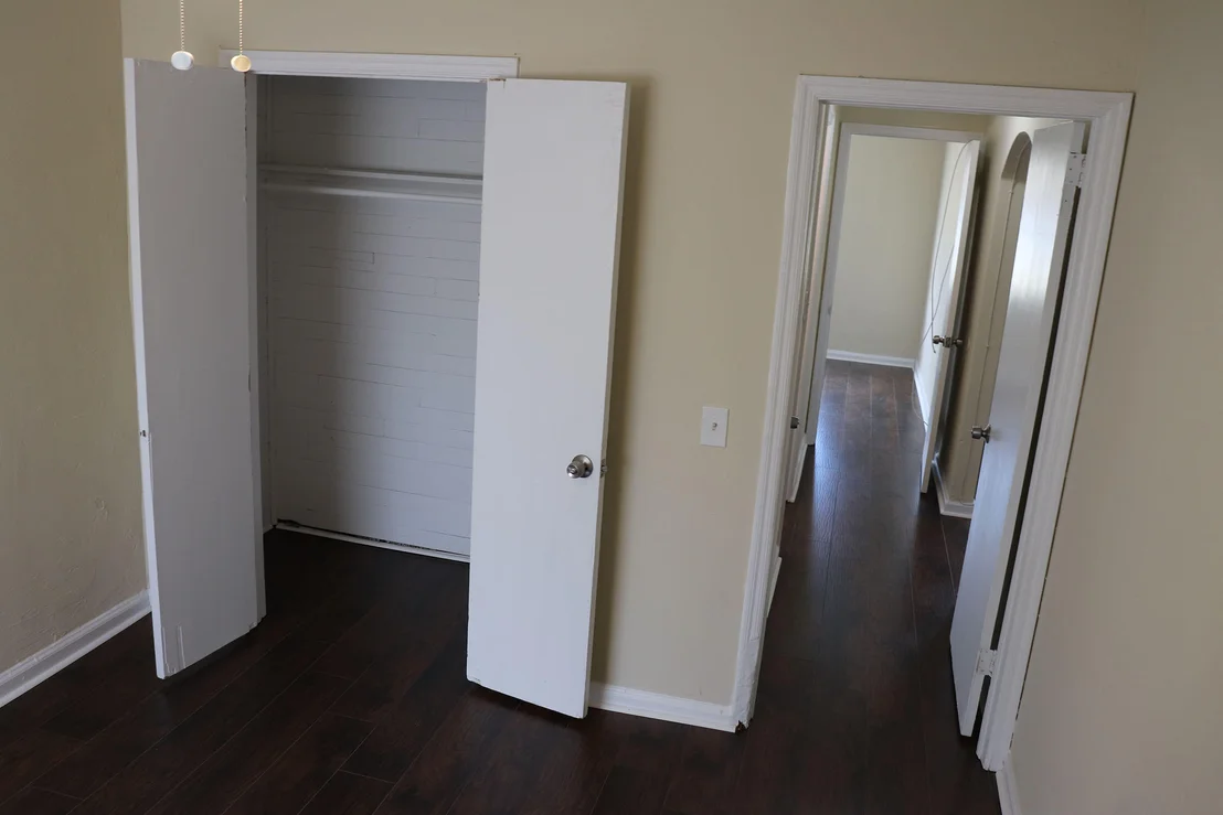 Photo of 1007 SE Se 3rd Street
