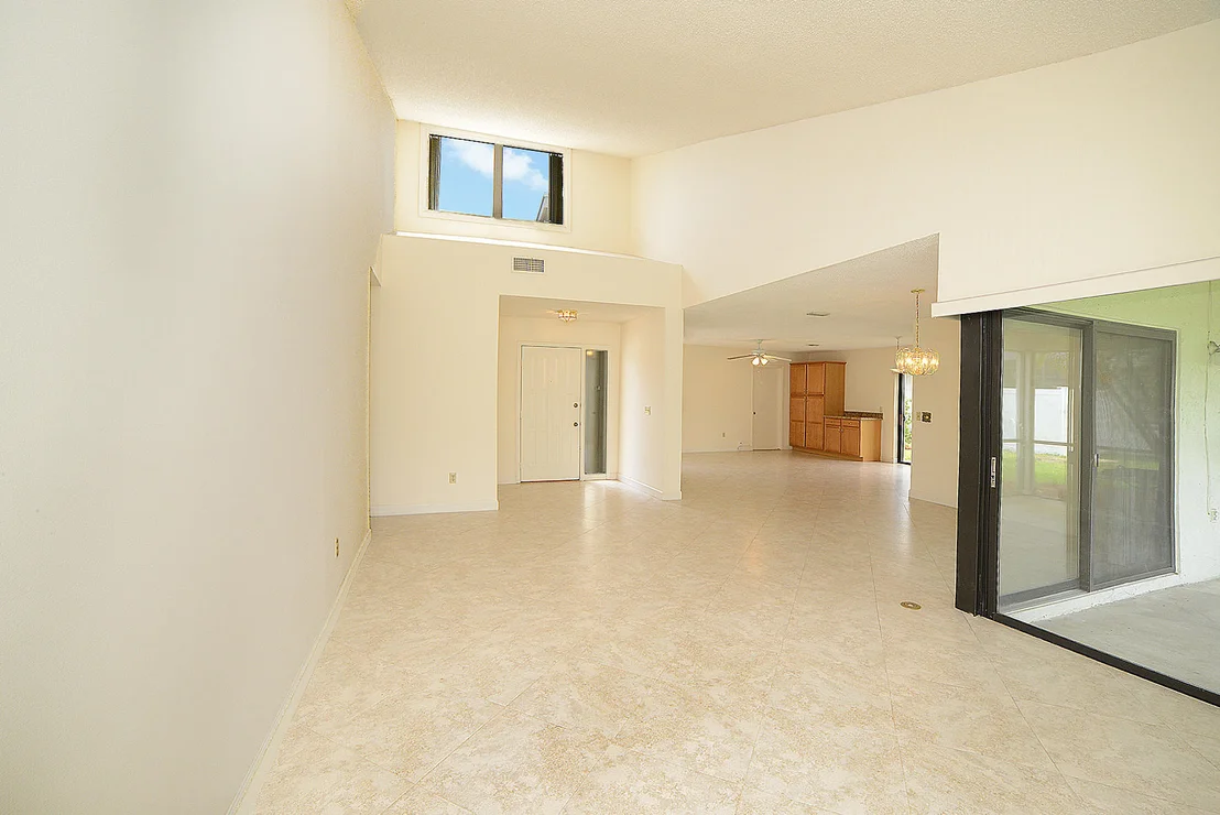 Photo of 17593 Weeping Willow Trail