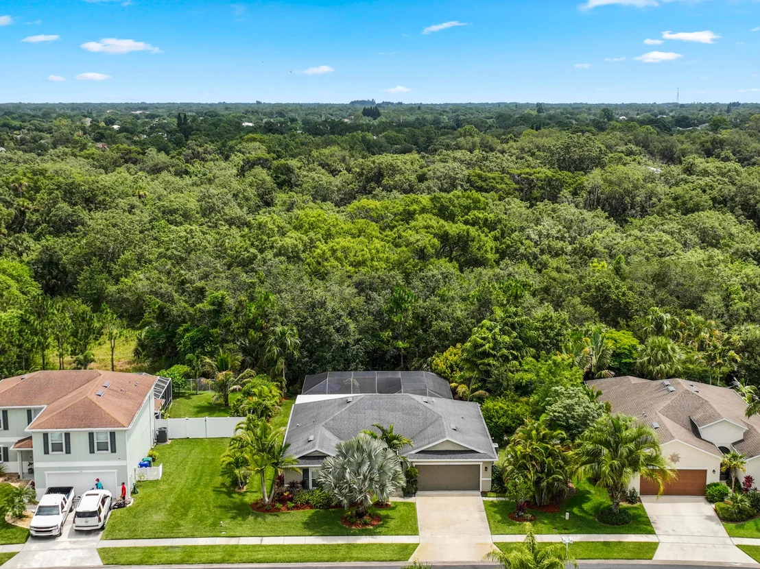 Photo of 216 Barbossa Drive