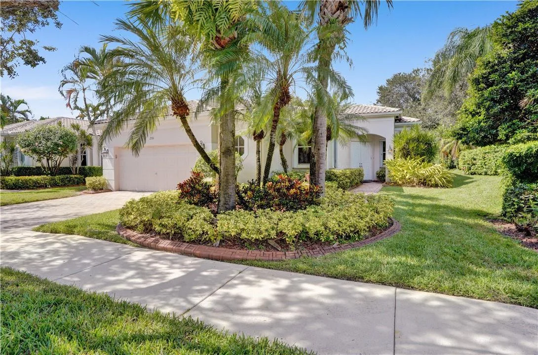 Photo of 2531 Bay Pointe Drive