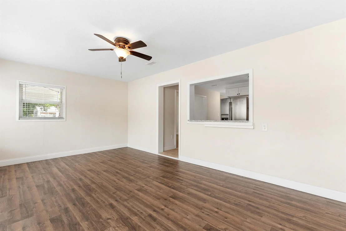 Photo of 123 Silver Beach Road