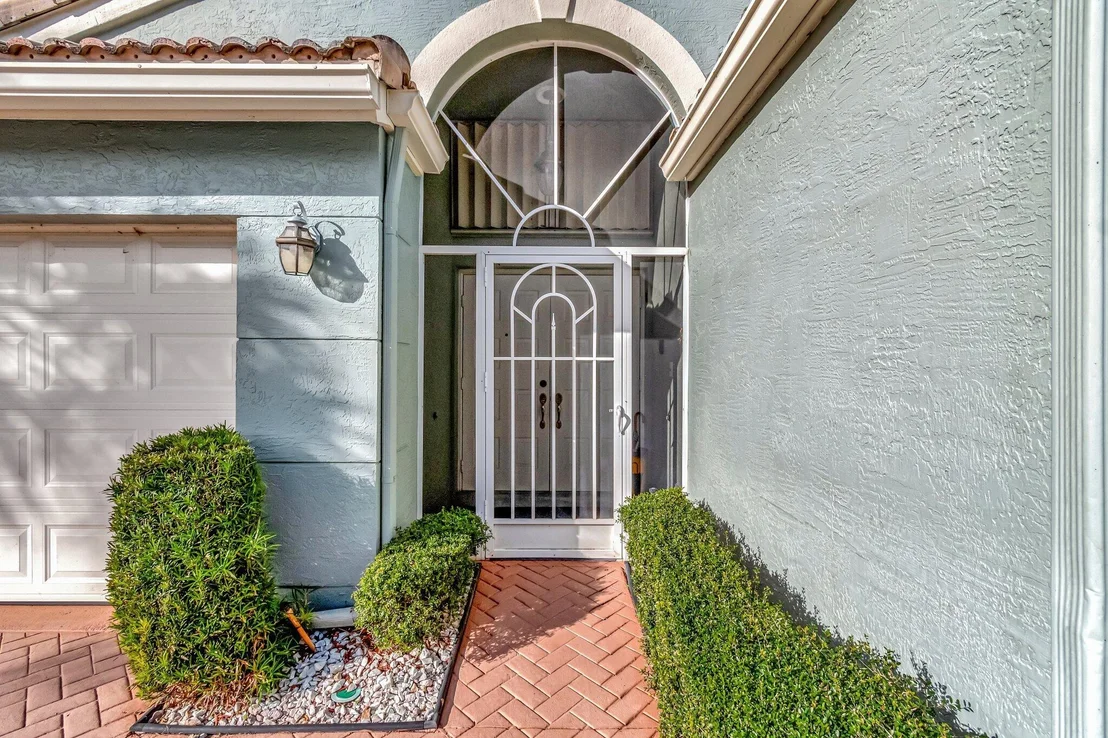 Photo of 5875 Seashell Terrace