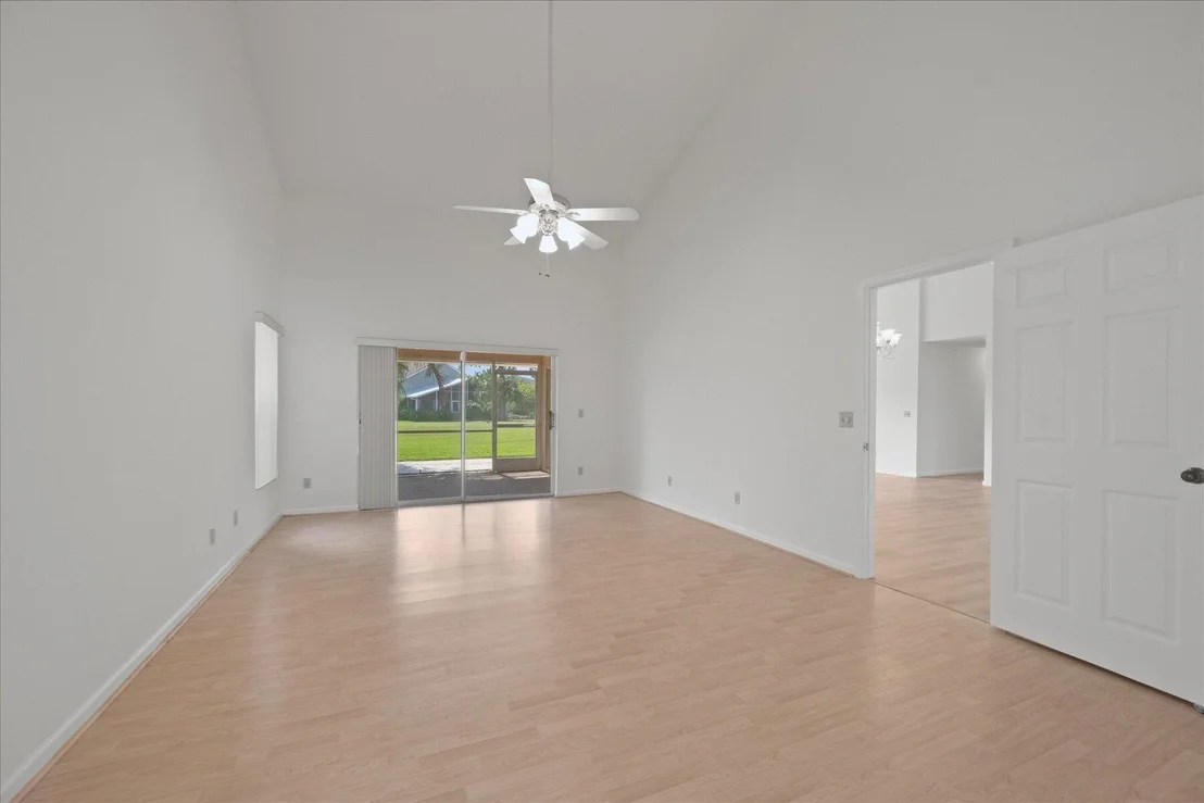 Photo of 112 Palomino Drive