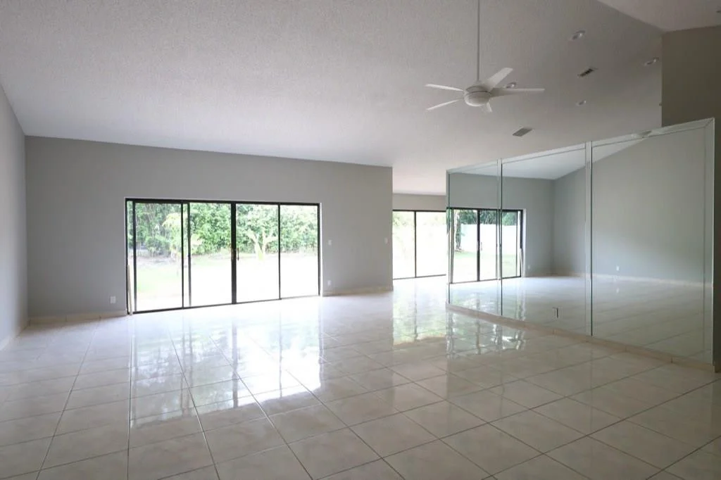 Photo of 9526 Sun Pointe Drive