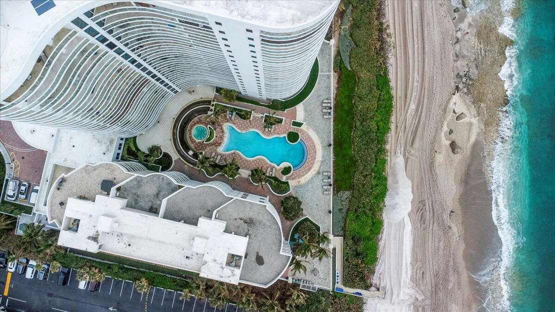 Photo of Unit 701 at 4600 N Ocean Drive