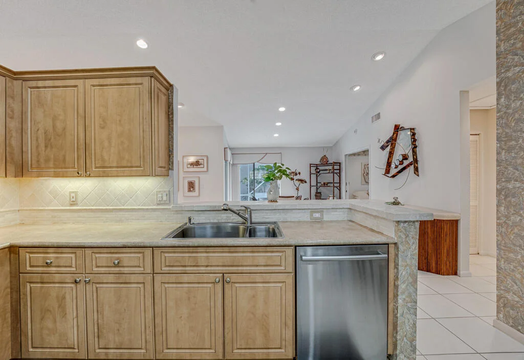 Photo of 9870 Harbour Lake Circle