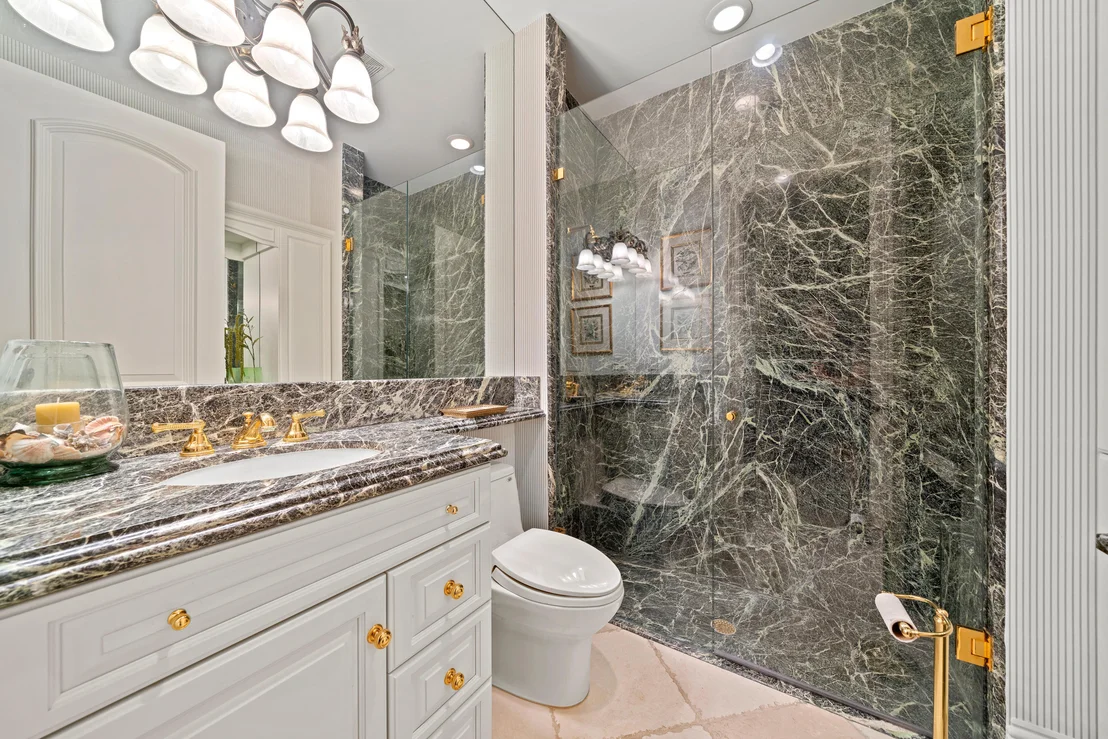 Photo of 4117 S Ocean Boulevard