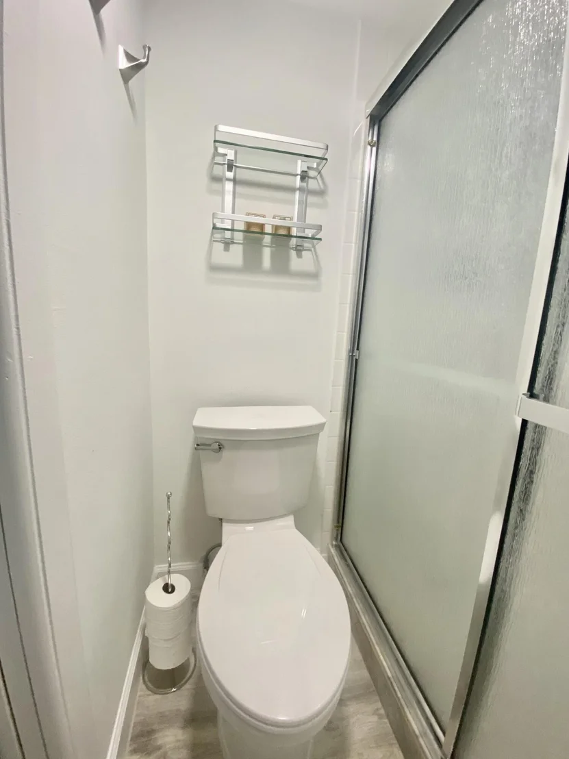 Photo of 122 Capri C