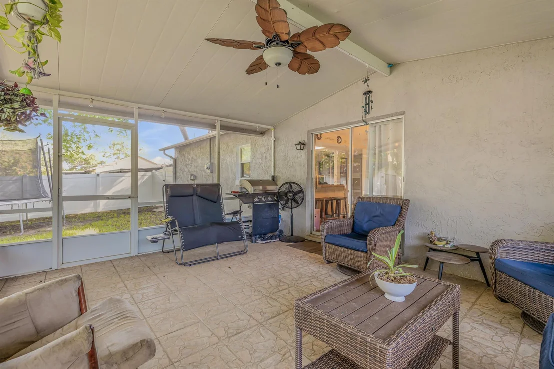 Photo of 3118 Willow Oak Drive