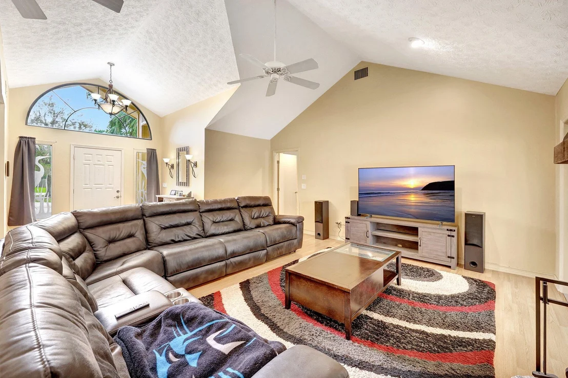 Photo of 1643 SW Gregor Way