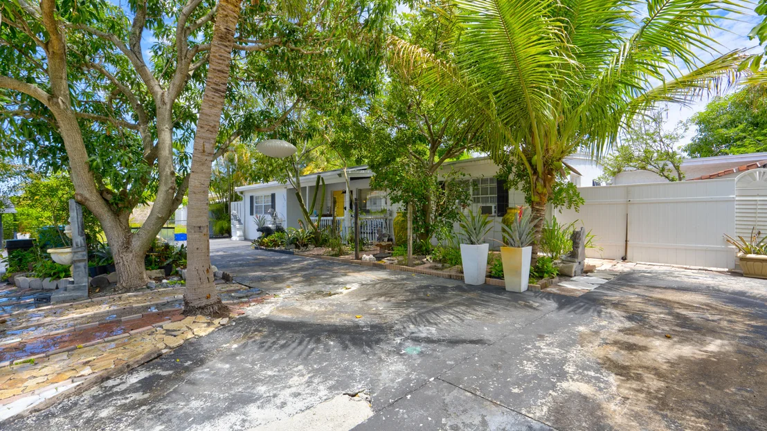Photo of 3246 Orange Street