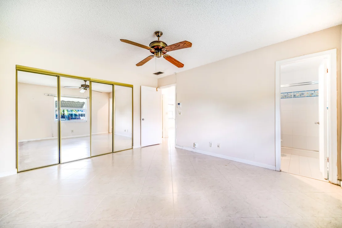 Photo of 19462 Carolina Circle