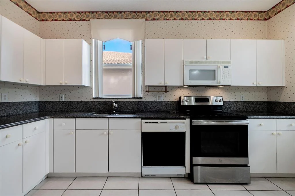 Photo of 10895 Fillmore Drive