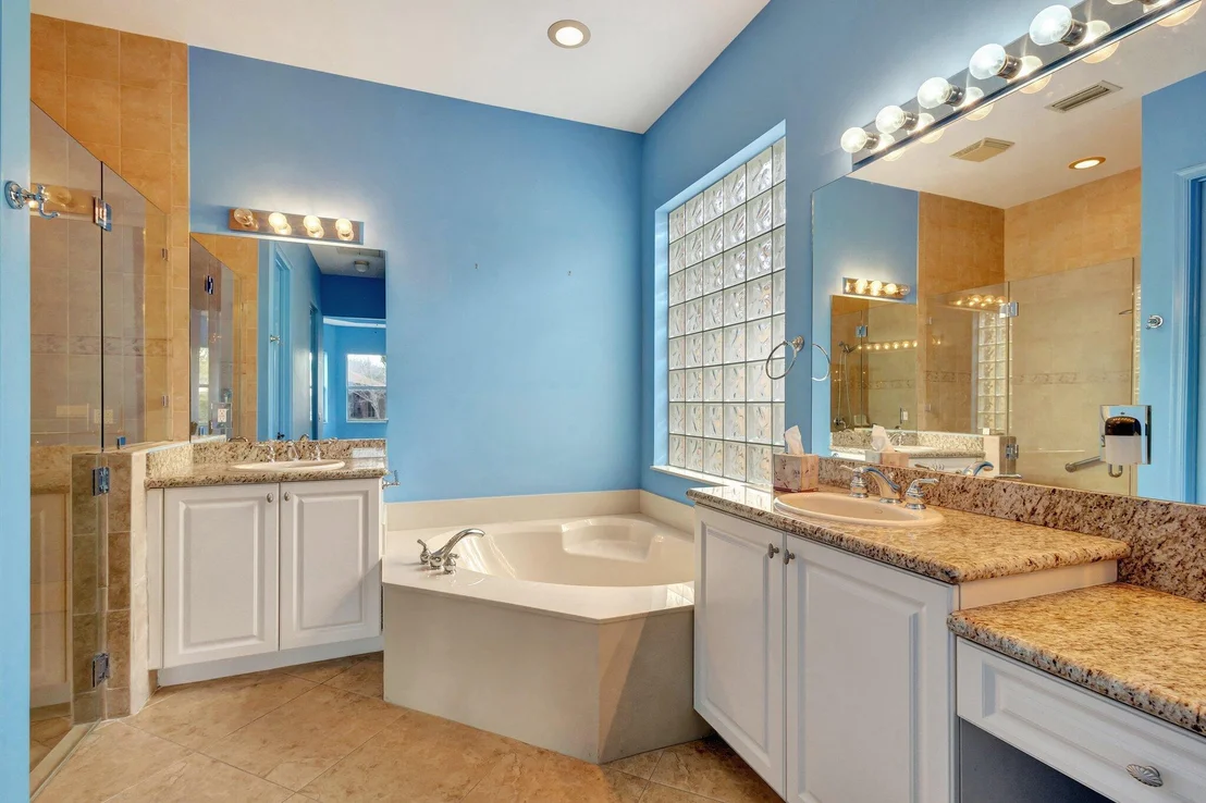 Photo of 10623 Silverton Lane
