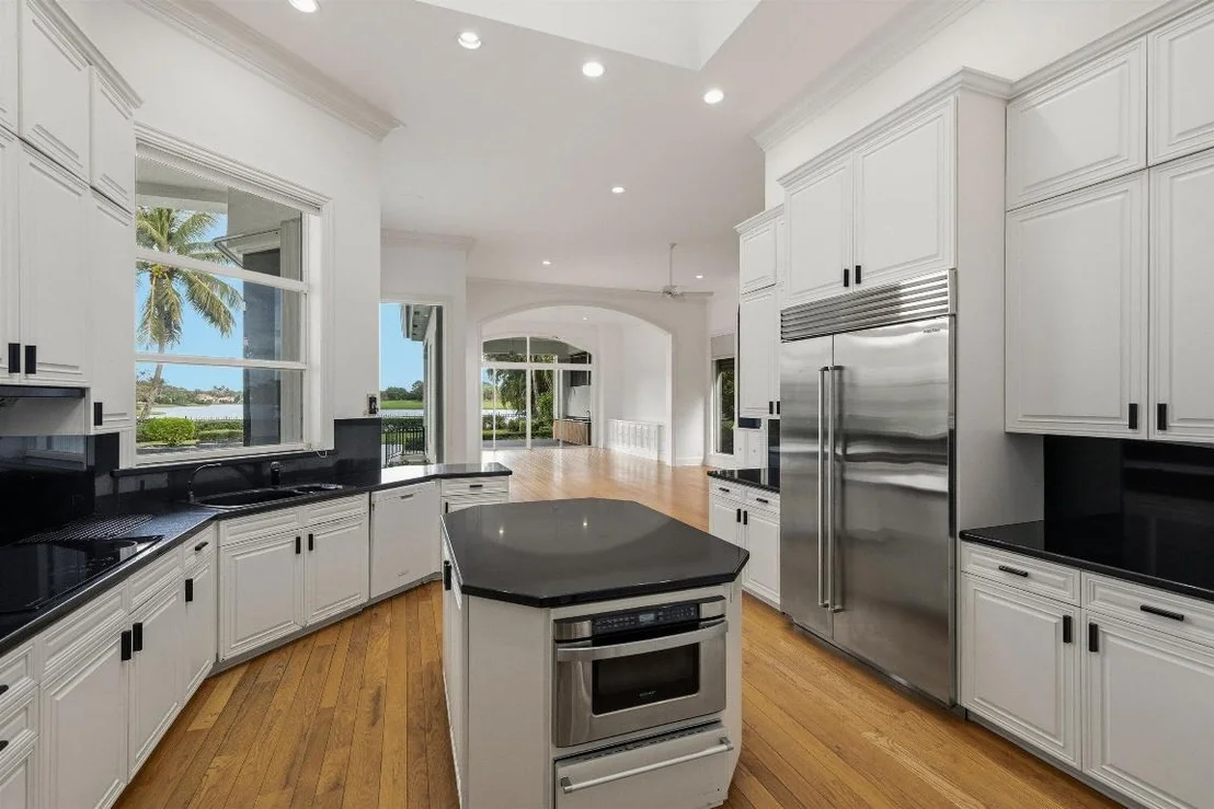 Photo of 224 Locha Drive