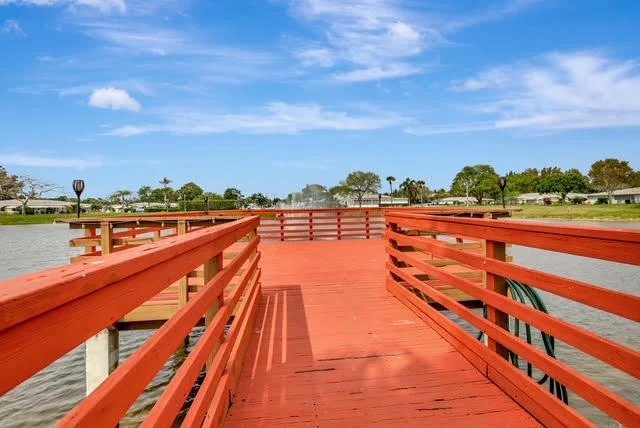 Photo of Unit D at 417 High Point Boulevard