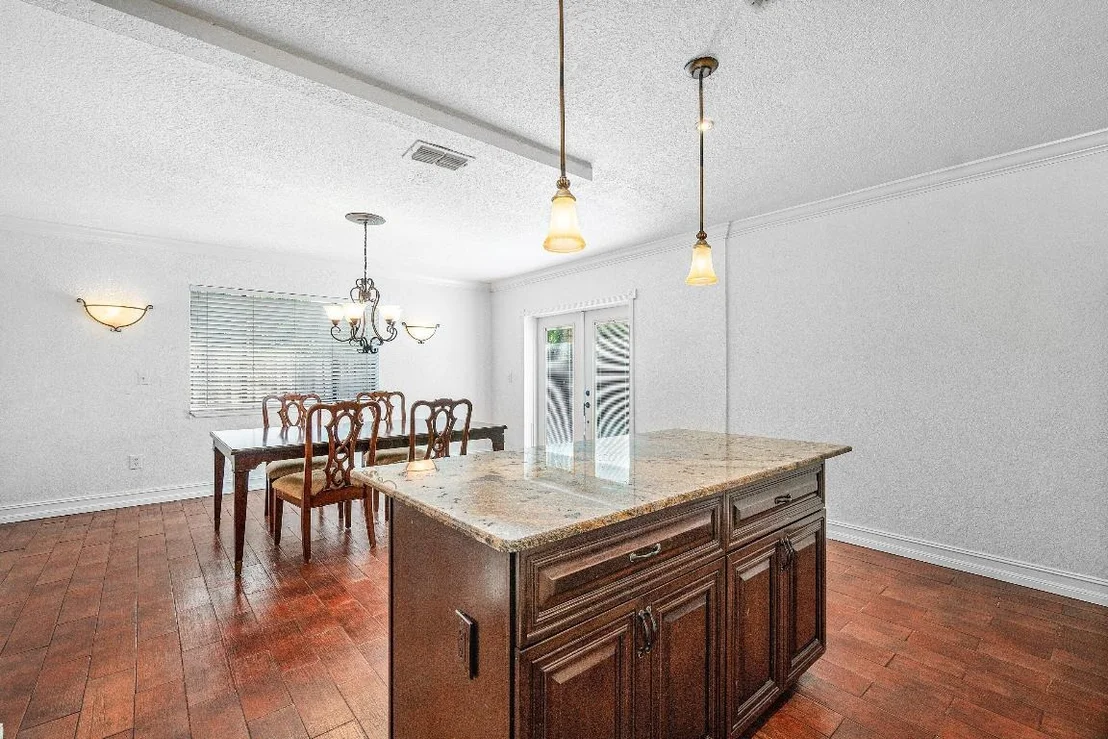Photo of 4 Elton Place