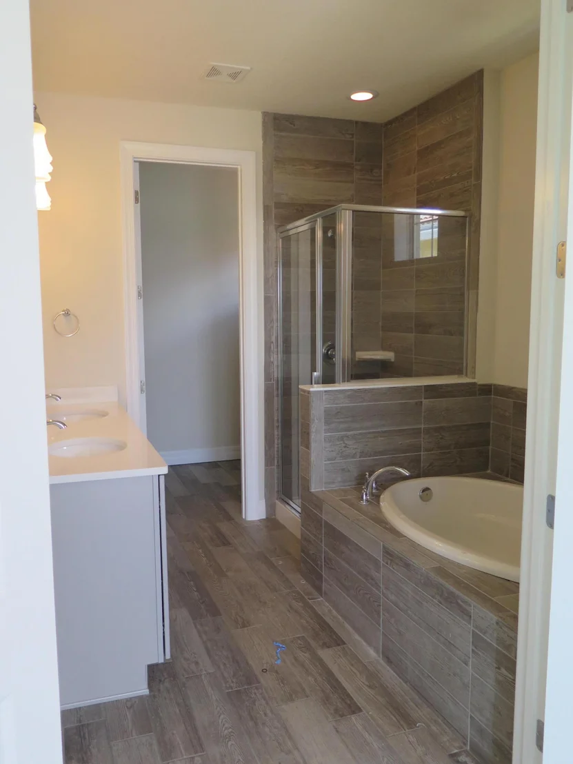 Photo of 1072 Community Drive