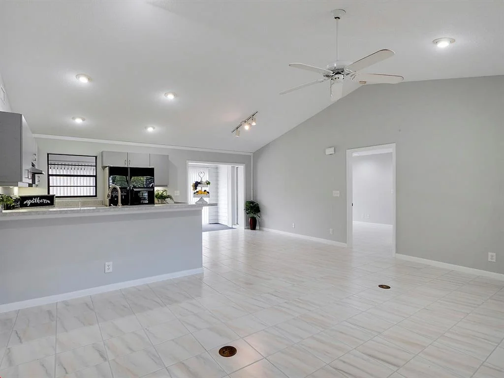 Photo of 6253 Dania Street