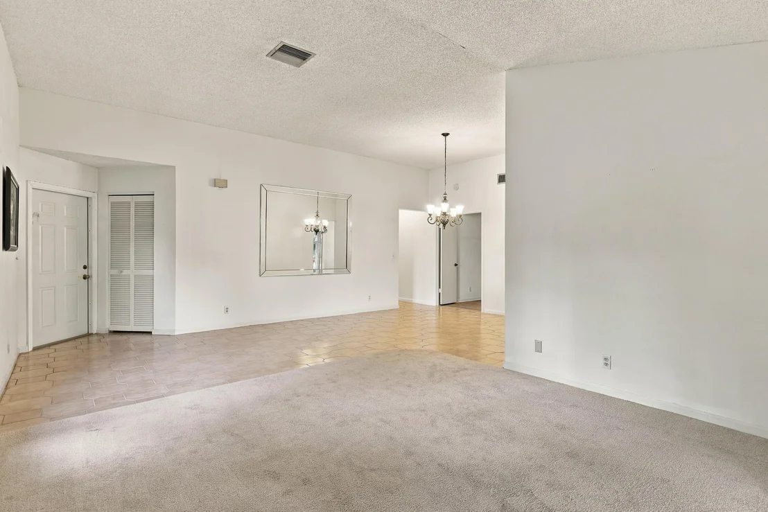 Photo of 5086 Pine Drive