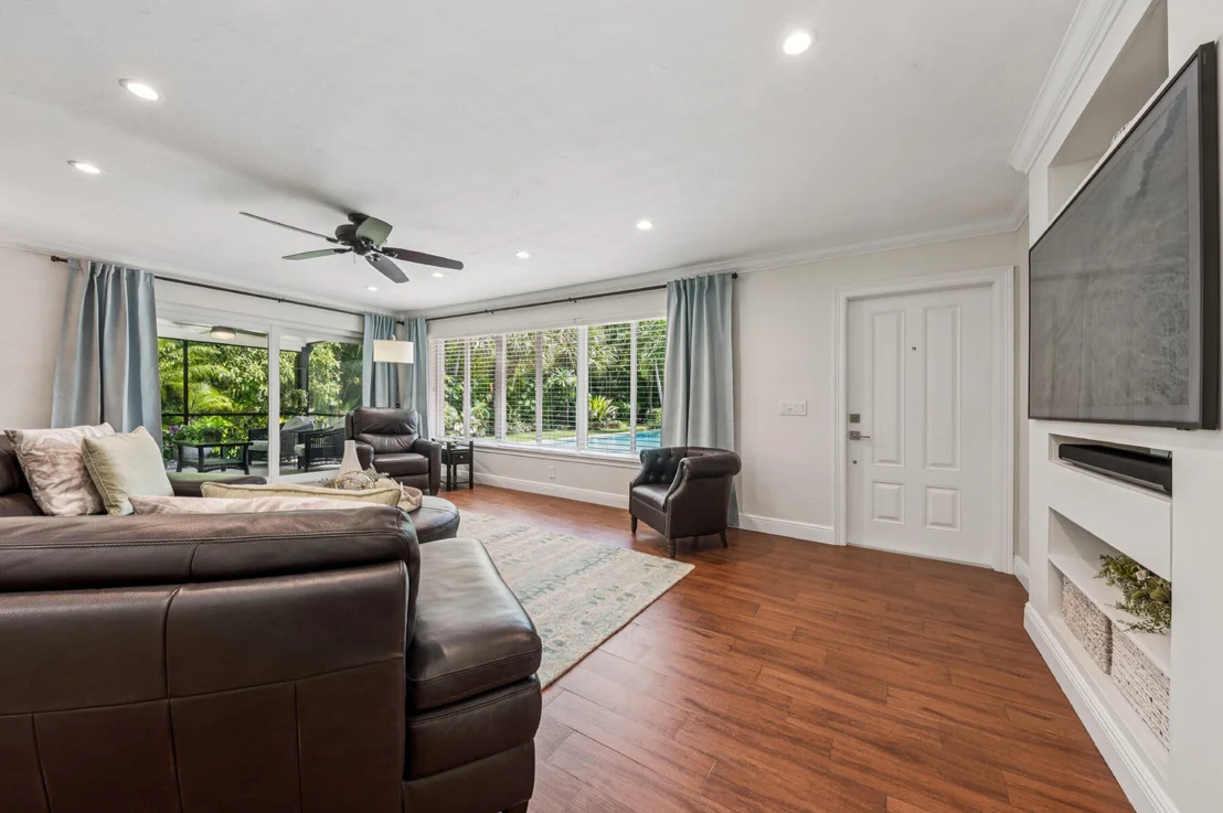Photo of 136 Lucina Drive