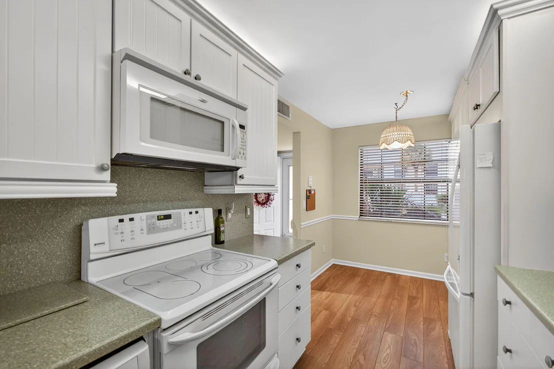Photo of Unit F at 2041 Keystone Drive