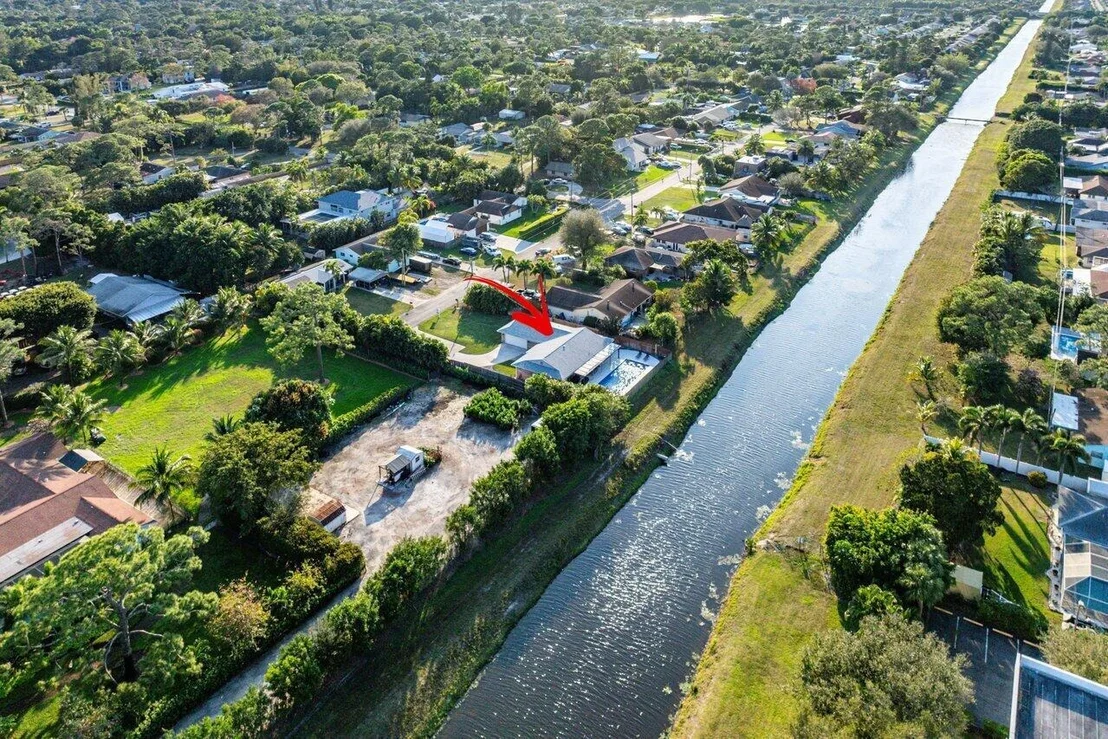 Photo of 7351 Canal Drive