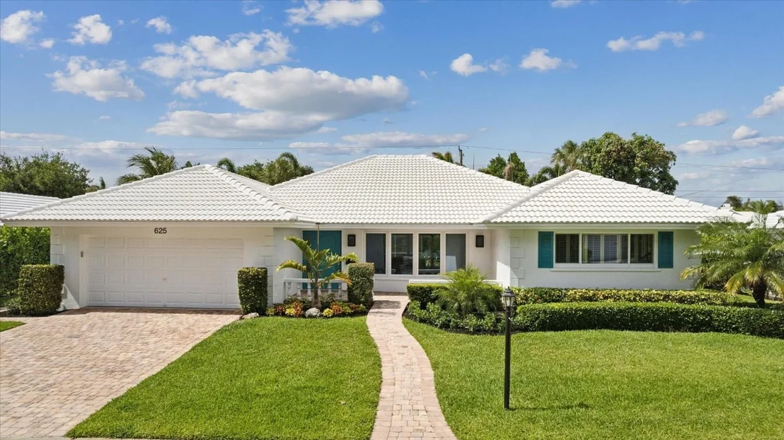 Photo of 625 Canistel Lane