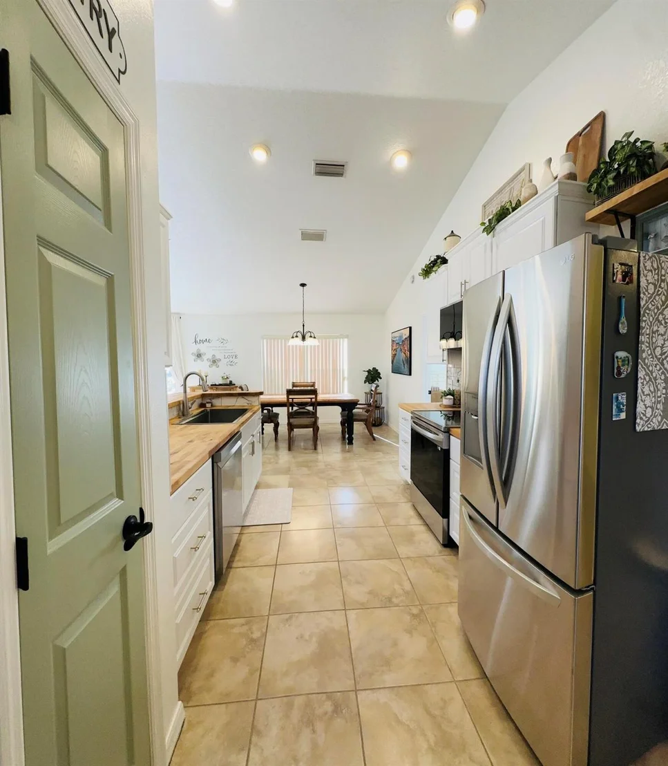 Photo of 15025 SW 24th Circle
