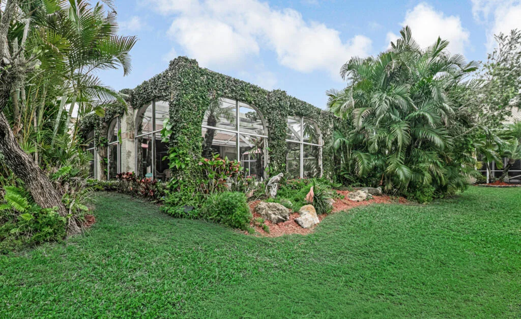Photo of 9433 Lantern Bay Circle