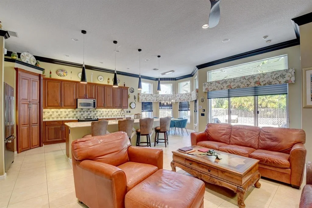 Photo of 7363 Twin Falls Drive