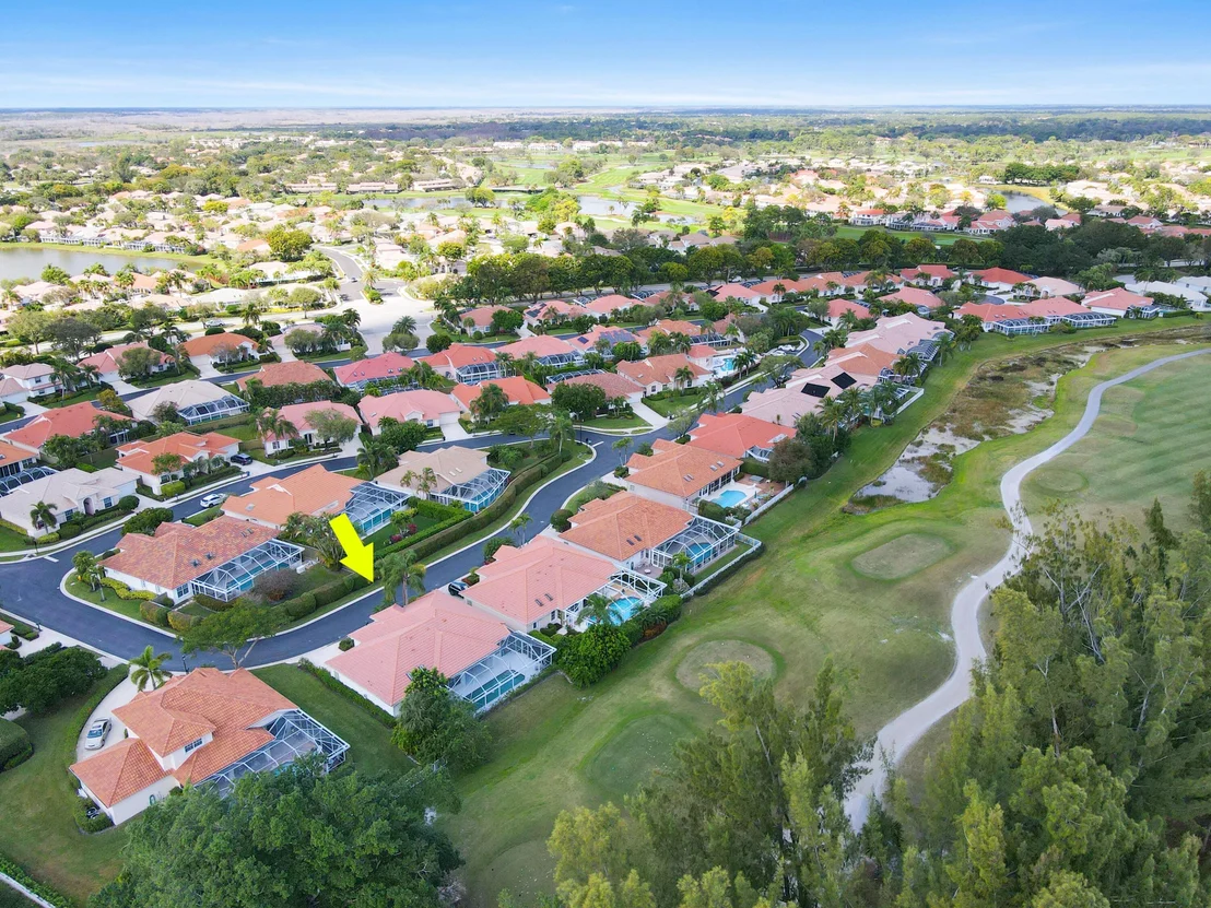 Photo of 224 Eagleton Estate Boulevard
