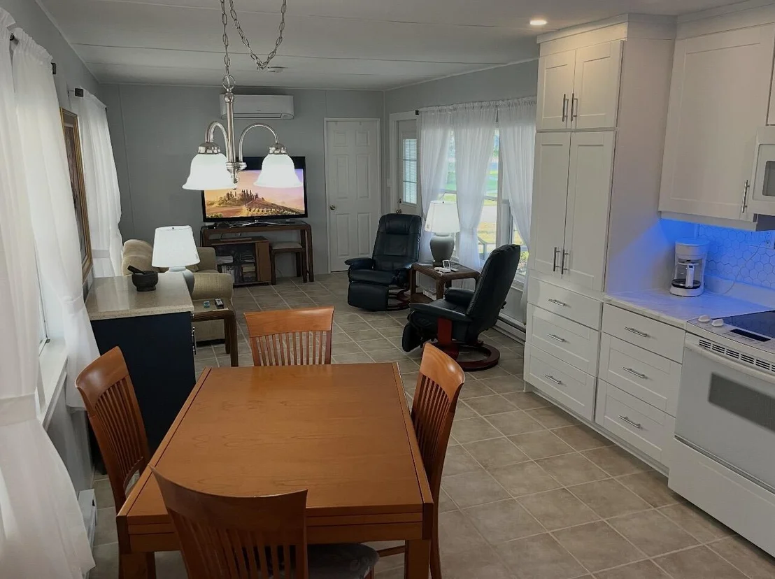 Photo of 4261 Meadow View Drive