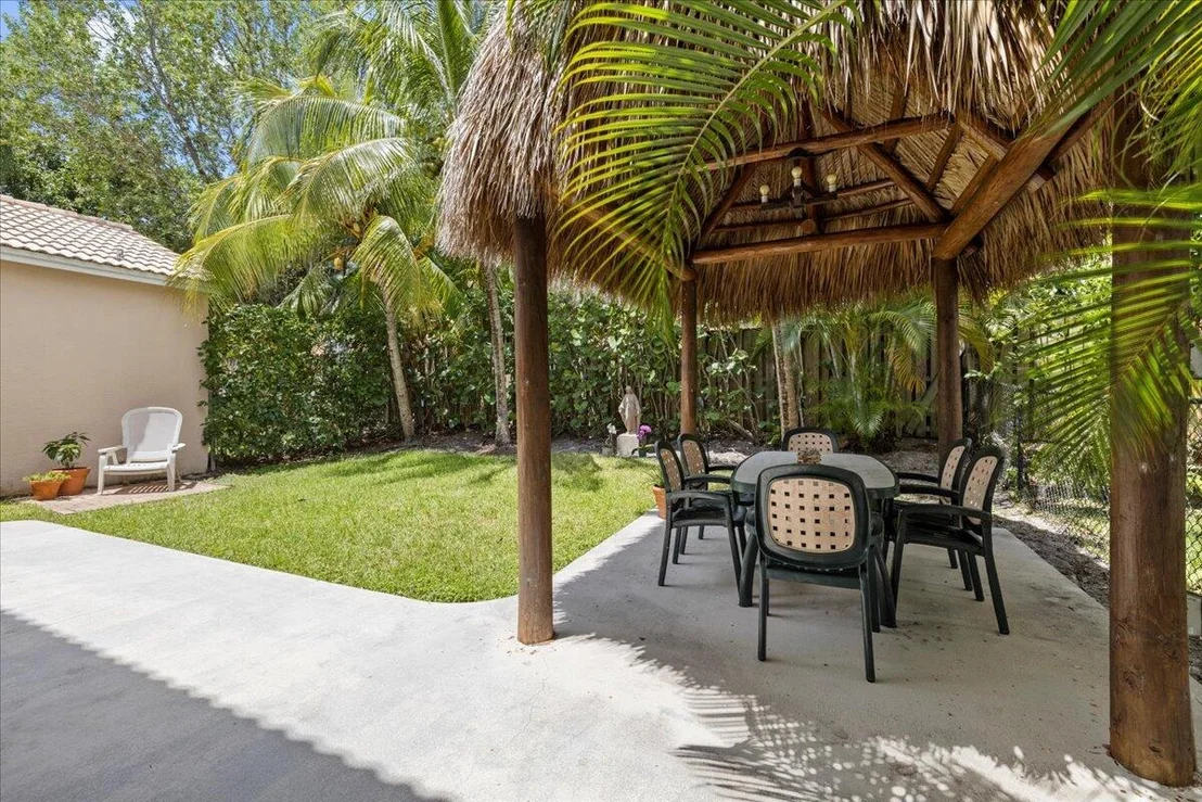Photo of 5809 Eagle Cay Lane