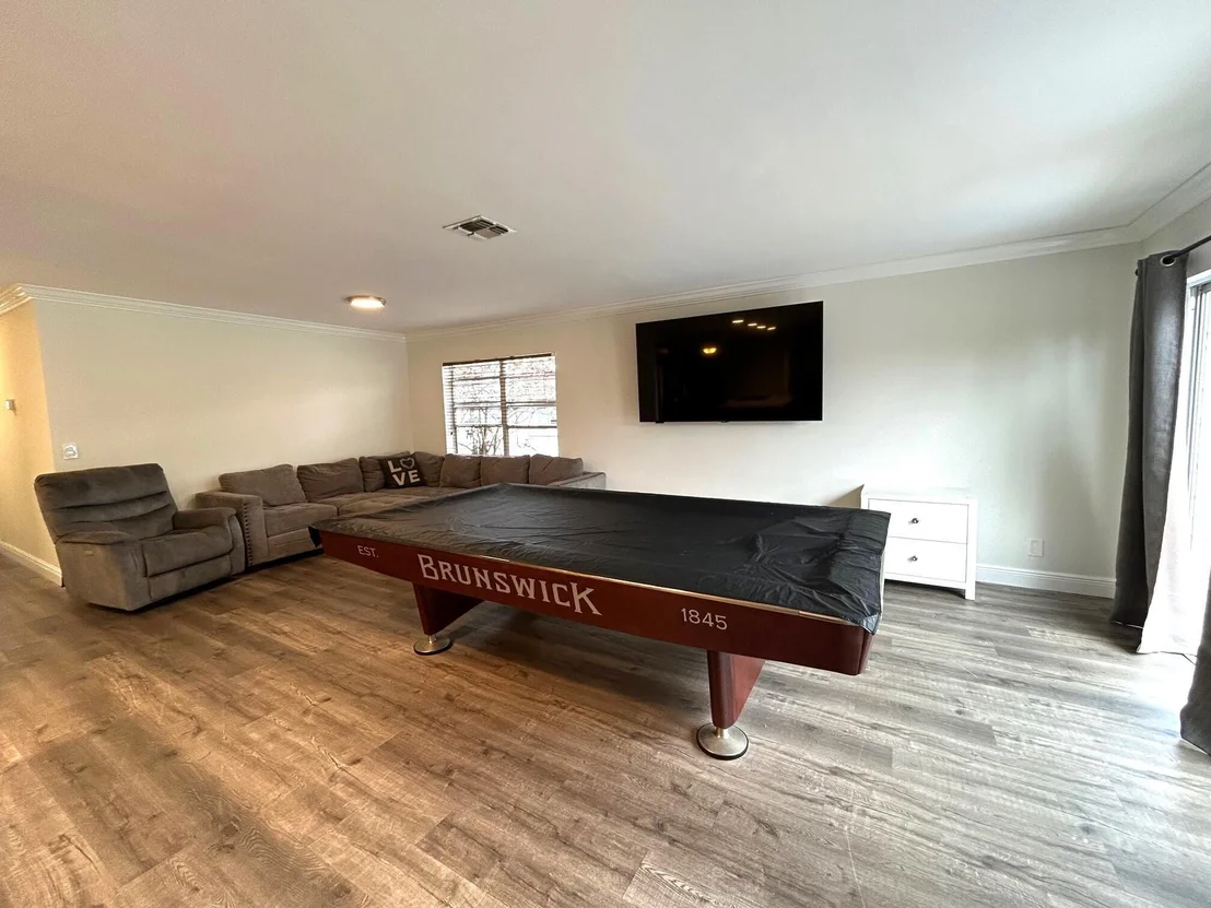 Photo of 7222 Pine Manor Drive