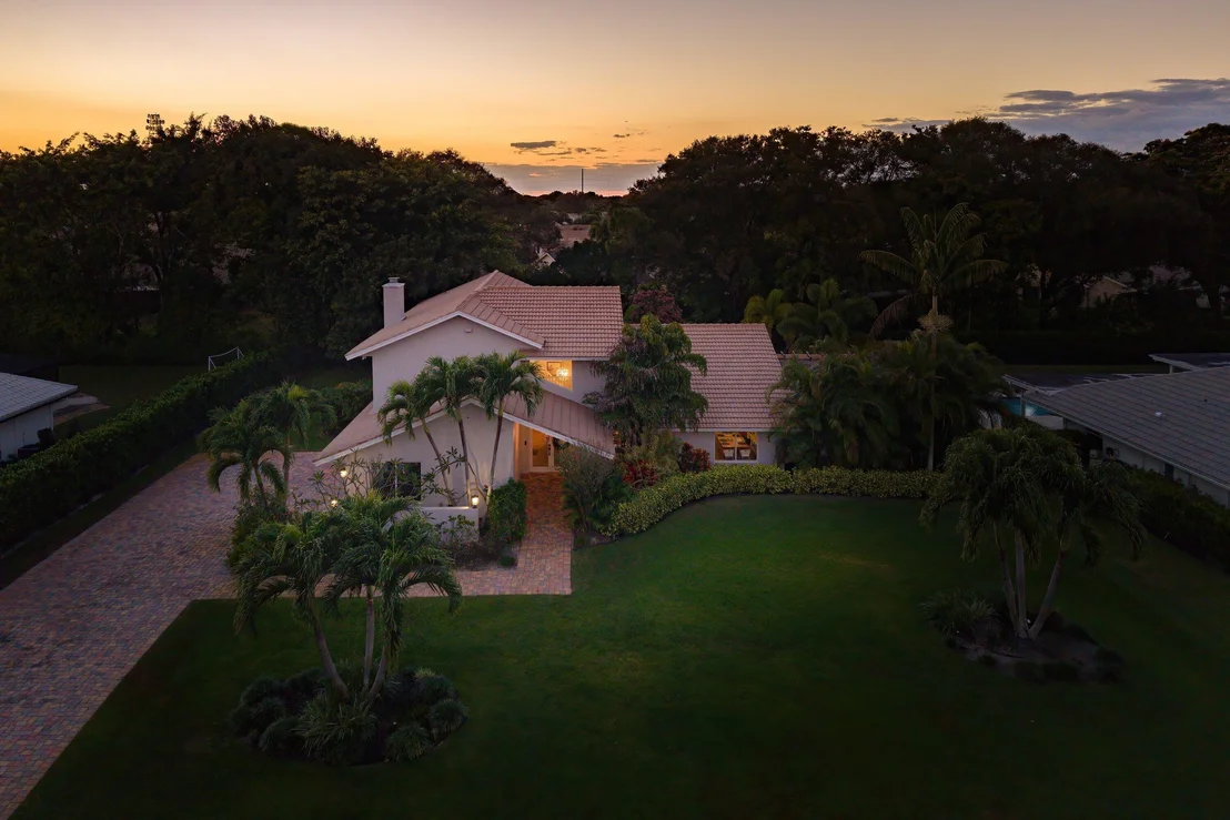 Photo of 10893 Gleneagles Road