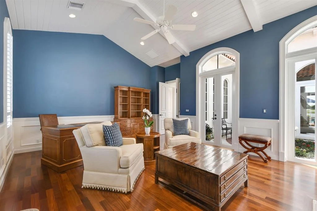 Photo of 652 Hermitage Circle