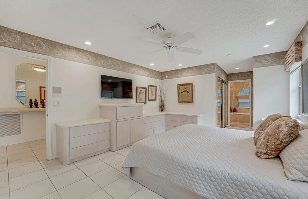 Photo of 9870 Harbour Lake Circle