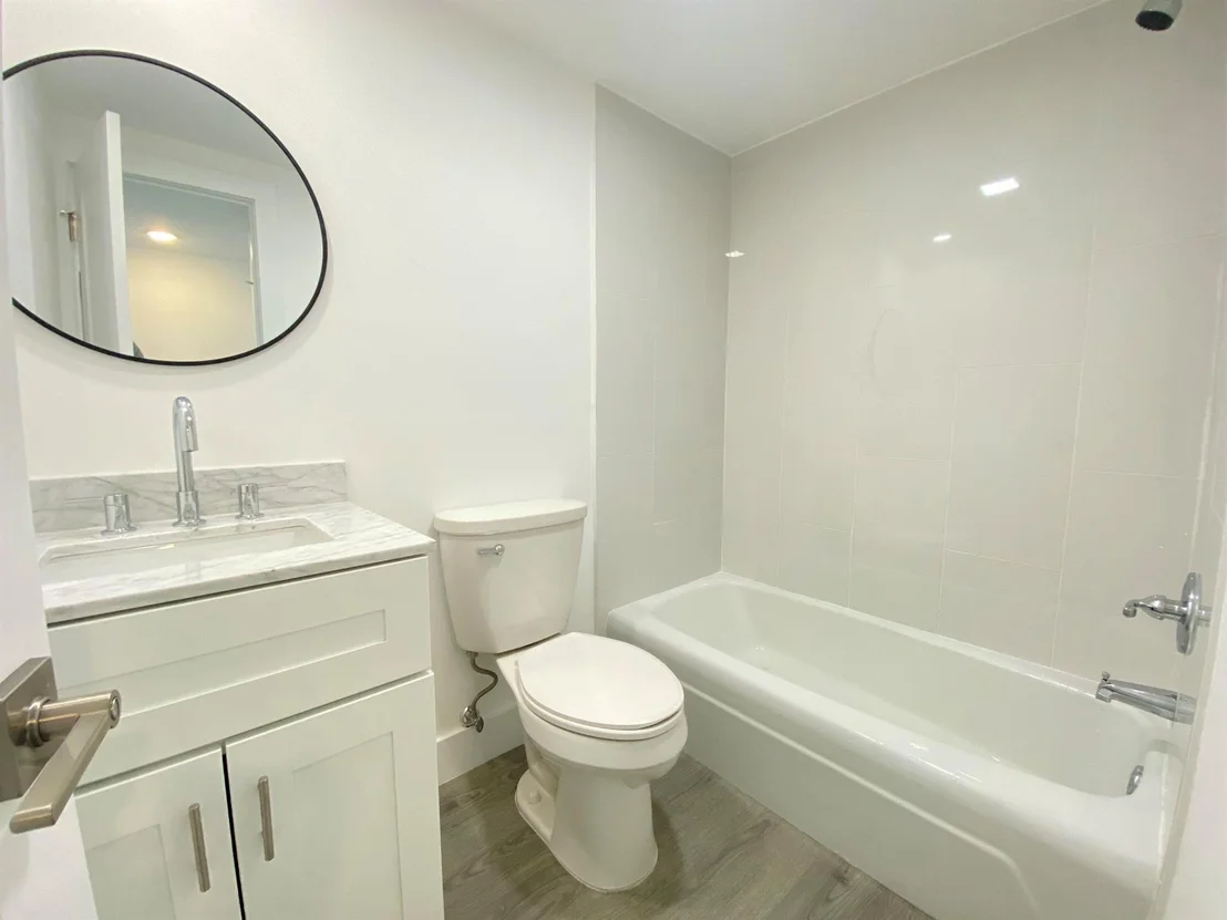 Photo of Unit 306 at 600 Pine Drive