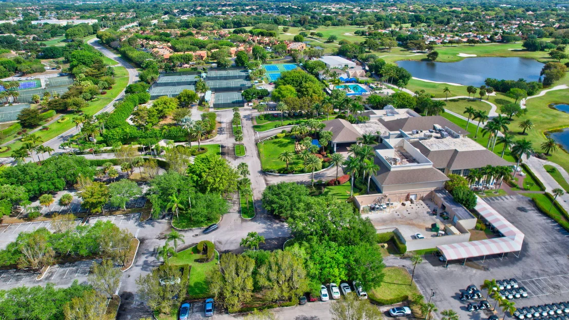 Photo of 6430 Three Lakes Lane