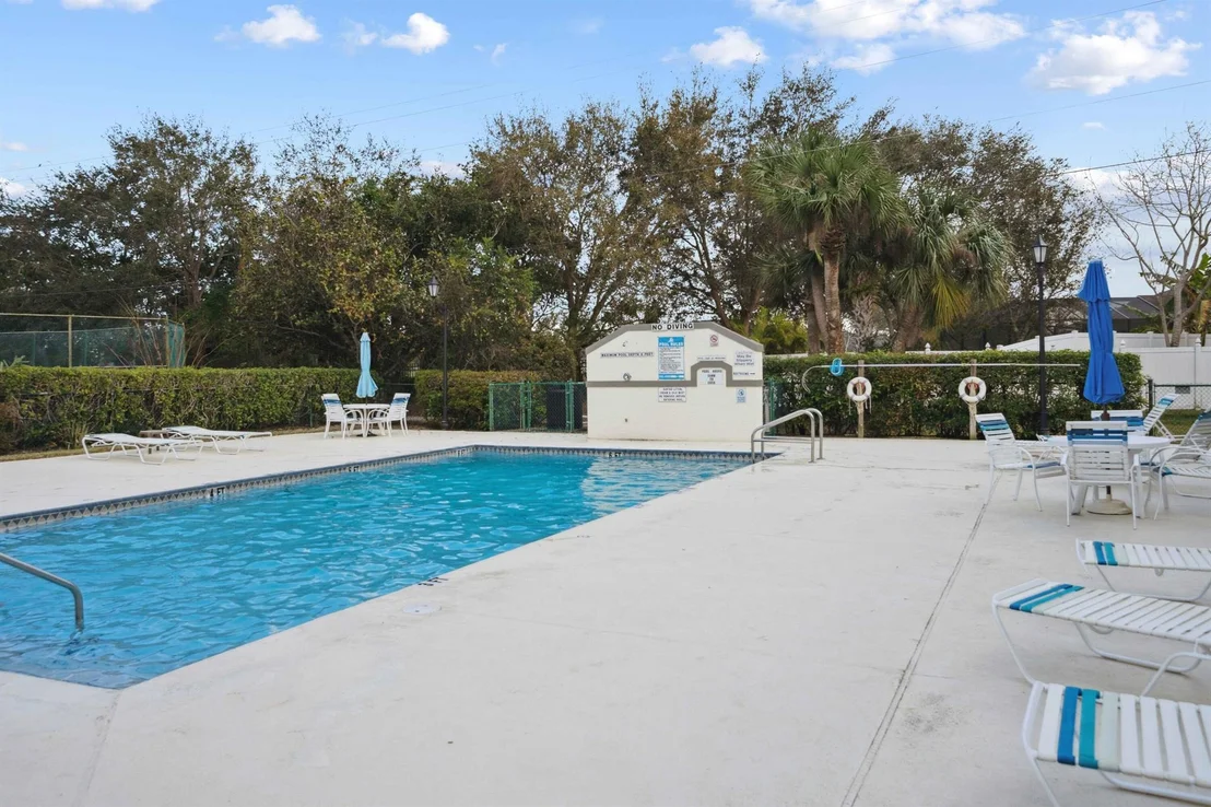 Photo of 7942 Brighton Manor