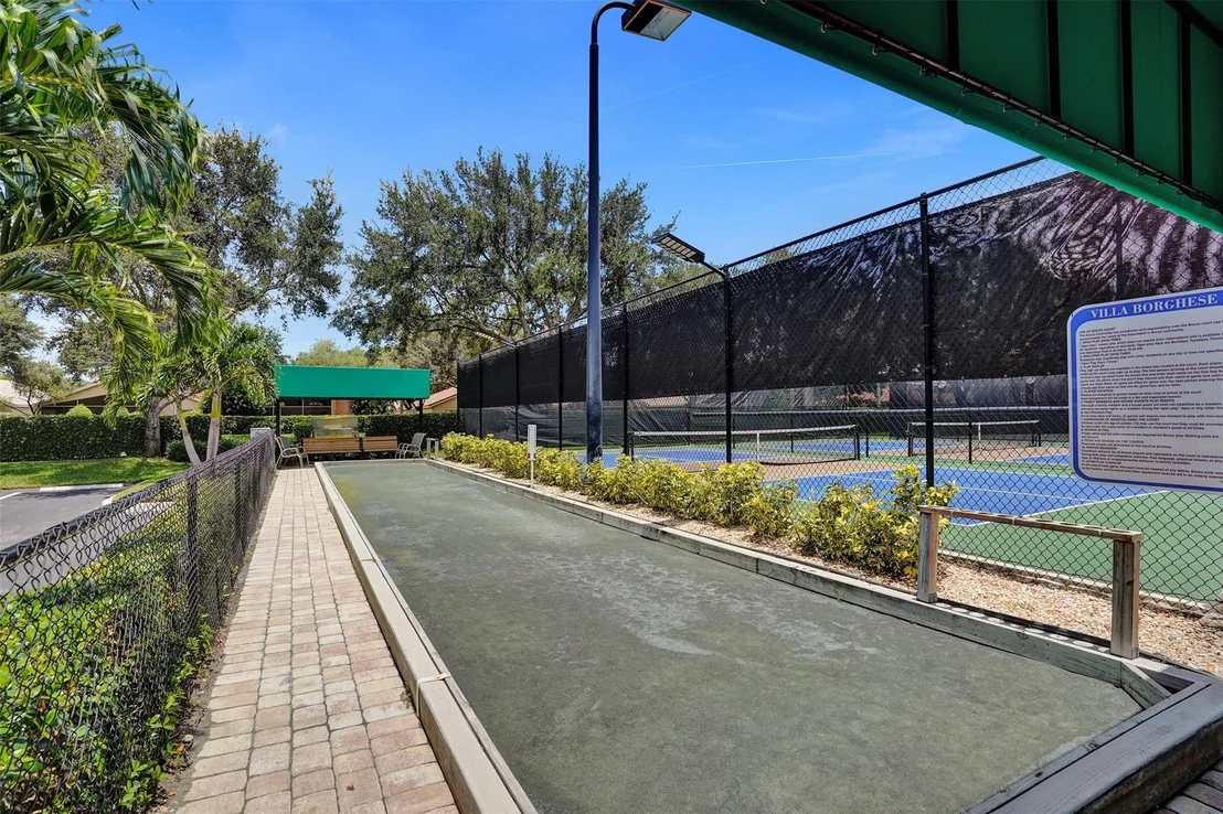 Photo of 7407 Viale Angelo