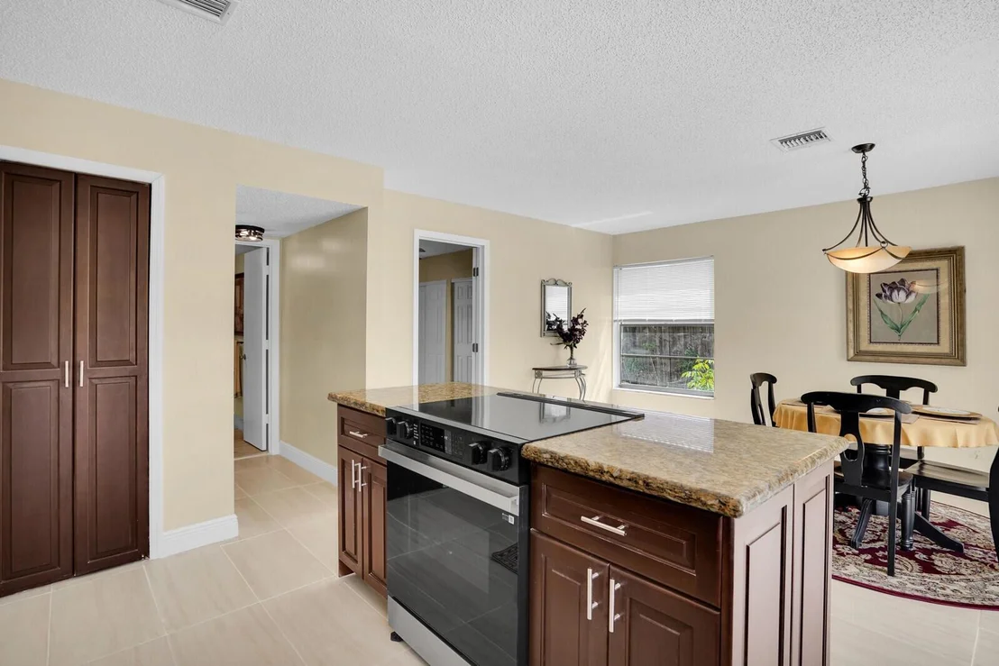 Photo of 6526 Sweet Maple Lane