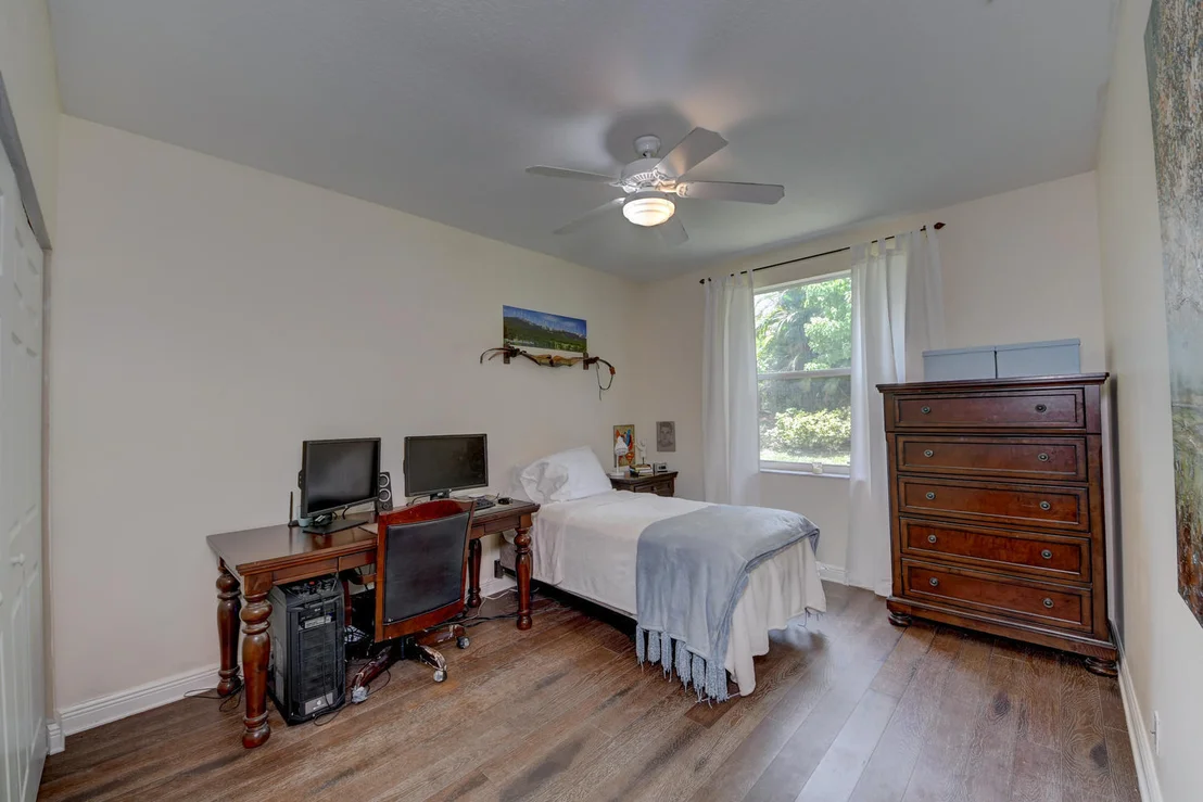 Photo of 426 Oriole Circle