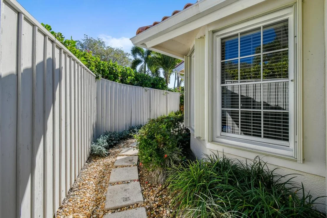 Photo of 349 Eagleton Golf Drive