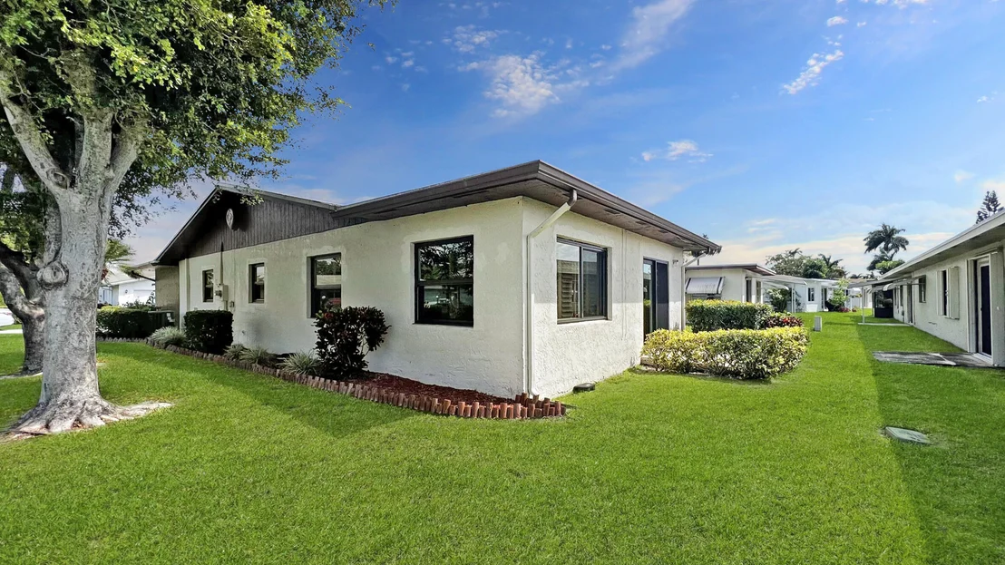 Photo of 6168 Overland Place