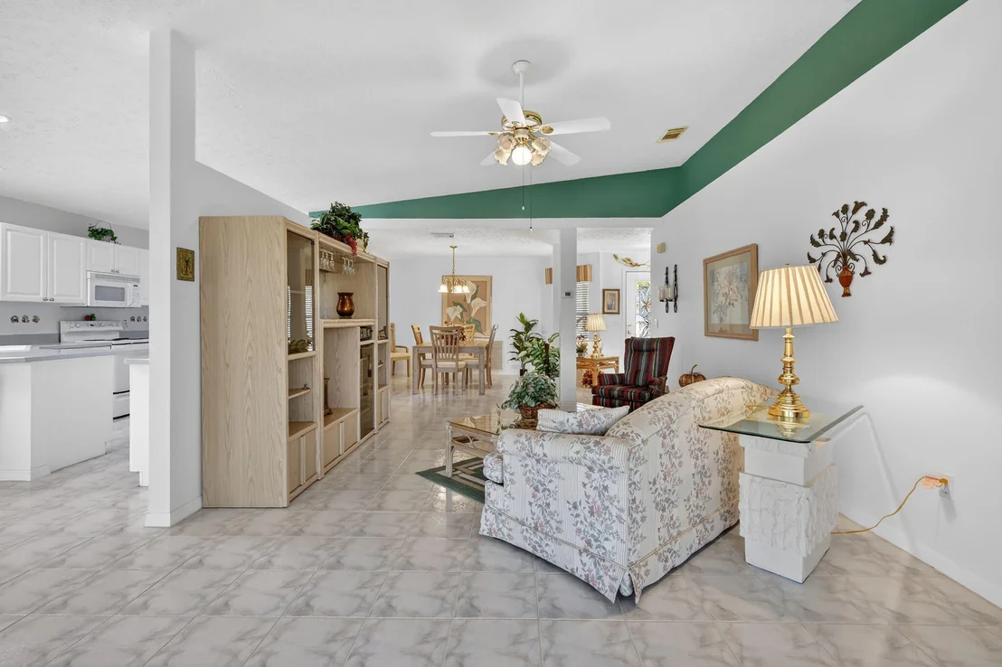 Photo of 5936 Alexandria Circle