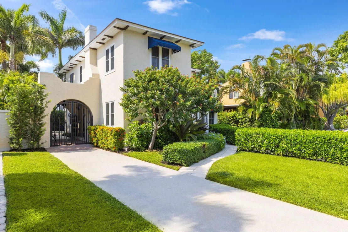 Photo of 3225 Vincent Road