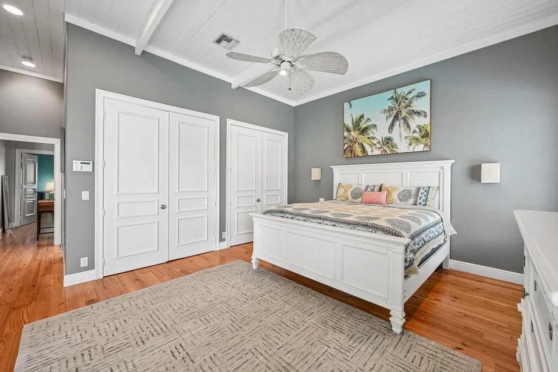 Photo of 4911 NE 25TH Avenue